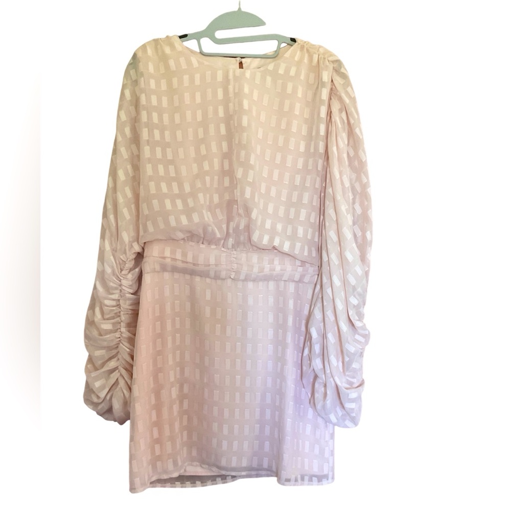 House of Harlow x REVOLVE NWT Nike dress in champagne